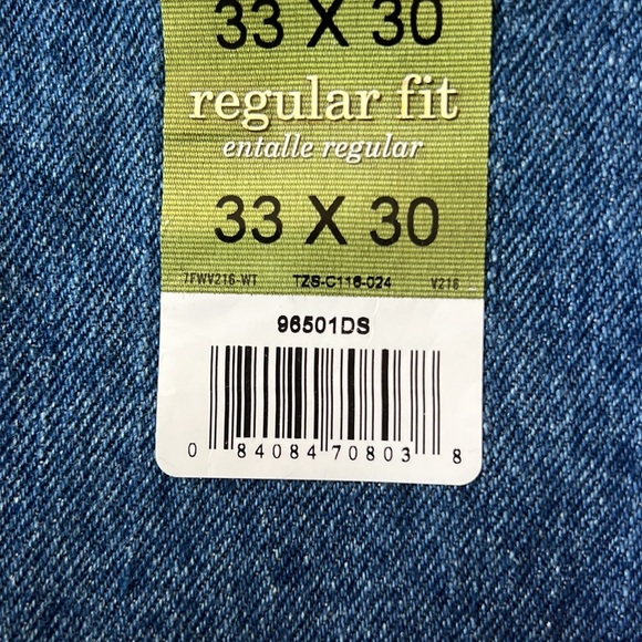 Brand New Wrangler Medium Wash Regular Fit Straight Leg Jeans size 33x30 - Picture 4 of 4